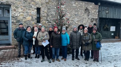 Gruppenbild in der Scheuergasse in 
Zwingenberg